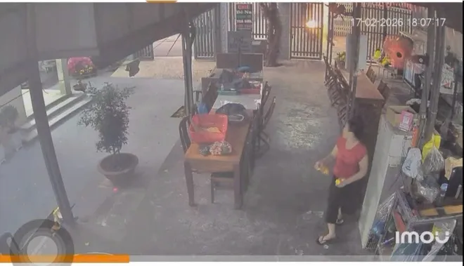 Bắt &ldquo;n&oacute;ng&rdquo; đối tượng tạt xăng đốt người, ch&eacute;m li&ecirc;n tiếp nạn nh&acirc;n nguy kịch- Ảnh 2.