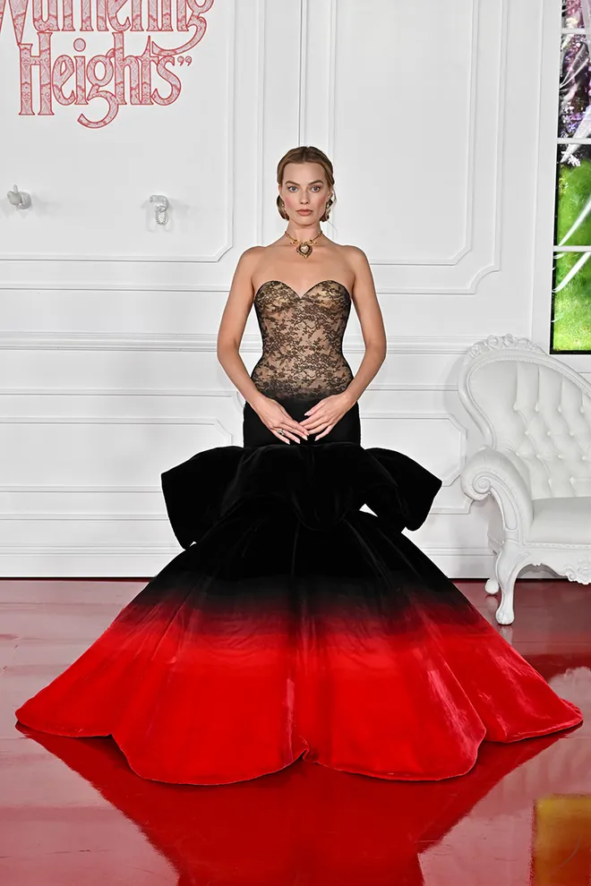 Phong cách thời trang "nhập vai" chiếm lĩnh thảm đỏ - Ảnh 6.