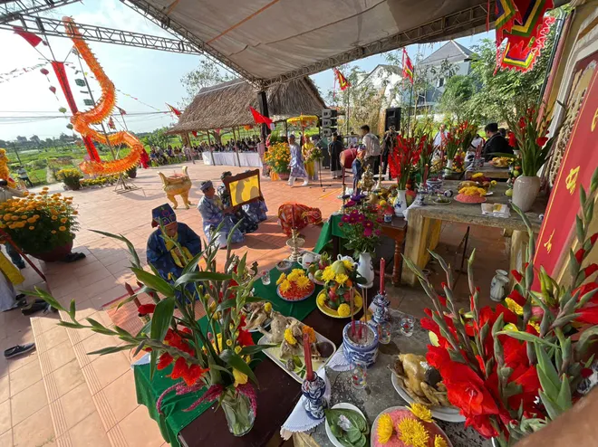 Hội An: Rộn r&agrave;ng Lễ hội Cầu B&ocirc;ng, đ&aacute;nh thức sức sống l&agrave;ng rau di sản Tr&agrave; Quế- Ảnh 3.