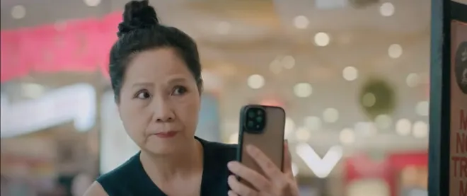 Đồng hồ đếm ngược: "Hồng h&agrave;i nhi" của b&agrave; Tuyết bị bắt quả tang bồ bịch - Ảnh 2.