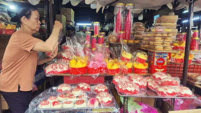 Thủ phủ v&agrave;ng m&atilde; tại TP Hồ Ch&iacute; Minh trầm lắng ng&agrave;y V&iacute;a Thần T&agrave;i- Ảnh 3.