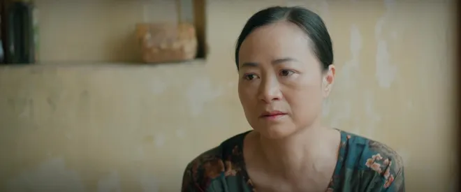 Ph&acirc;n cảnh x&uacute;c động của Thanh Sơn v&agrave; NSƯT Linh Huệ trong tập 8 phim Đồng hồ đếm ngược - Ảnh 2.