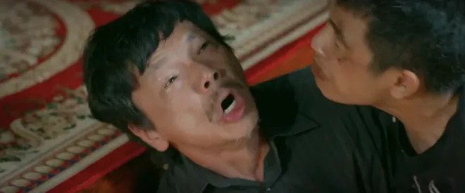 Đồng hồ đếm ngược - Tập 10: Đứa con lạc lối của thầy Thắng trở về, Th&agrave;nh lấy được th&ecirc;m tuổi thọ cho mẹ- Ảnh 9.