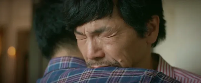 Đồng hồ đếm ngược - Tập 10: Đứa con lạc lối của thầy Thắng trở về, Th&agrave;nh lấy được th&ecirc;m tuổi thọ cho mẹ- Ảnh 17.