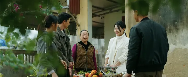 Kh&ocirc;ng giới hạn - Tập 22: Ki&ecirc;n vượt qua qu&aacute; khứ, th&agrave;nh đ&ocirc;i với Lam Anh - Ảnh 4.