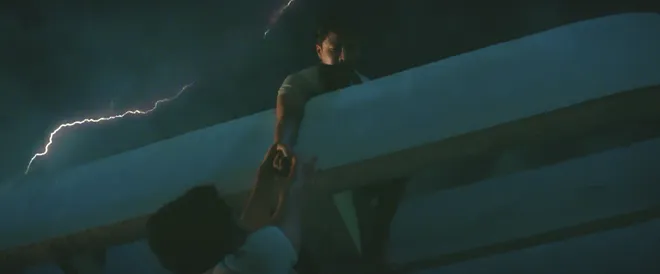 Đồng hồ đếm ngược - Tập 11: Bất chấp từng bị "đ&acirc;m sau lưng", Th&agrave;nh vẫn quyết gi&uacute;p Chiến- Ảnh 13.