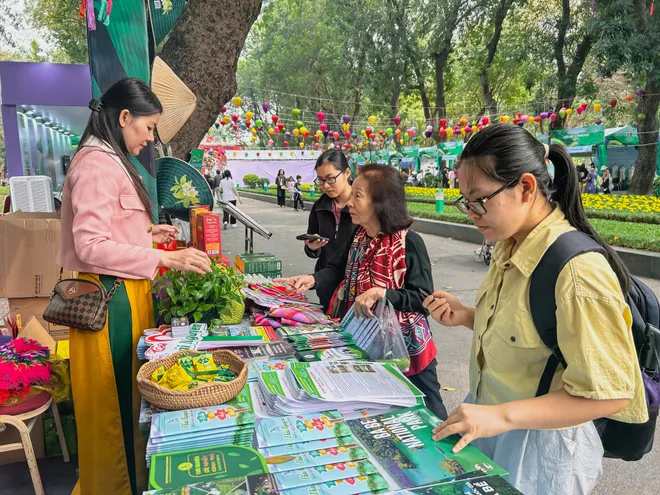 Đ&aacute;nh thức di sản bằng c&ocirc;ng nghệ tại Lễ hội Du lịch H&agrave; Nội 2026- Ảnh 3.