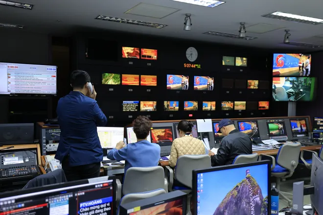 Cầu truyền h&igrave;nh "Ng&agrave;y hội non s&ocirc;ng" v&agrave; sứ mệnh của những người l&agrave;m truyền h&igrave;nh quốc gia - Ảnh 2.