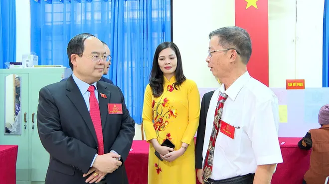 Quảng Ninh rộn ràng ngày bầu cử - Ảnh 11.