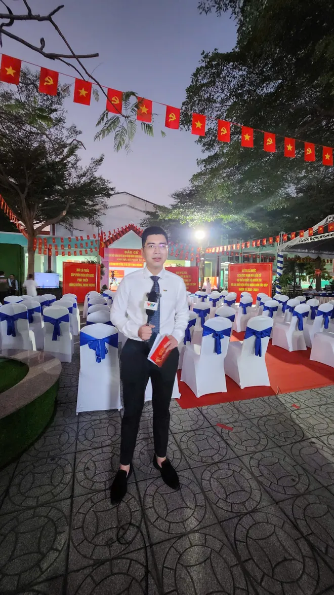 Ph&iacute;a sau hơn 300 ph&uacute;t của cầu truyền h&igrave;nh đặc biệt &lsquo;Ng&agrave;y hội non s&ocirc;ng&rsquo; - Ảnh 10.