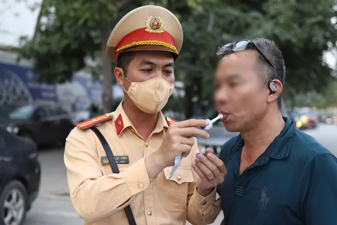 H&agrave; Nội: Siết chặt quản l&yacute; xe đưa đ&oacute;n, tăng cường xử l&yacute; học sinh vi phạm - Ảnh 2.