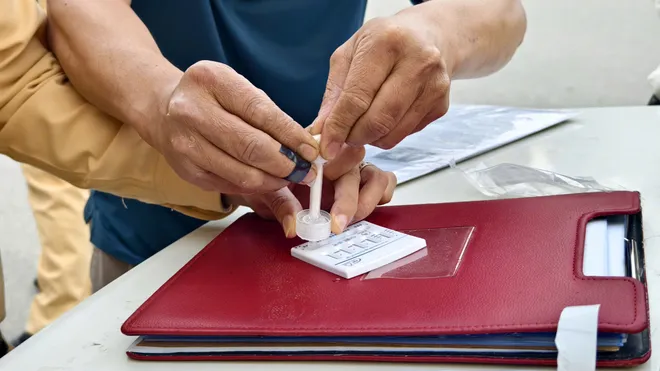 H&agrave; Nội: Siết chặt quản l&yacute; xe đưa đ&oacute;n, tăng cường xử l&yacute; học sinh vi phạm - Ảnh 3.