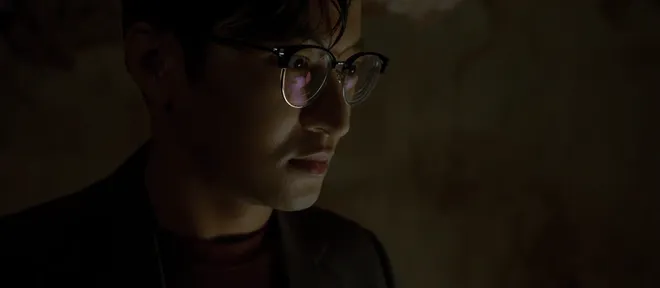 Kh&ocirc;ng giới hạn - Tập 28: H&agrave; L&ecirc; ph&aacute; rối cuộc sống của Ki&ecirc;n v&igrave; muốn cứu con - Ảnh 1.