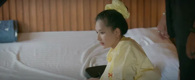 Đồng hồ đếm ngược - Tập 13: Chiến được giải cứu nhưng bất chấp nguy hiểm quay lại cứu Minh Anh - Ảnh 6.