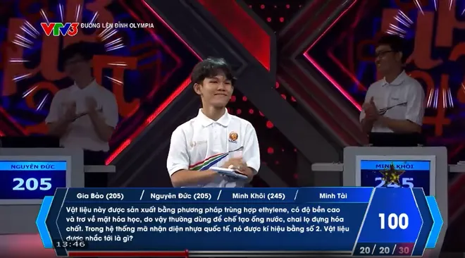 Nam sinh đến từ Quảng Trị xuất sắc gi&agrave;nh v&ograve;ng nguyệt quế Đường l&ecirc;n đỉnh Olympia - Ảnh 6.