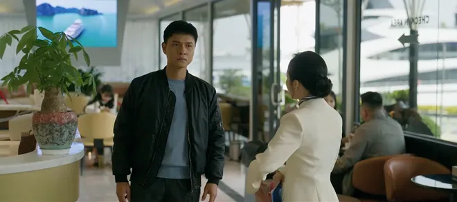 Kh&ocirc;ng giới hạn - Tập 31: H&agrave;ng loạt phụ nữ bị bắt l&agrave;m con tin, Phương Trang lộ bộ mặt t&agrave;n &aacute;c - Ảnh 5.