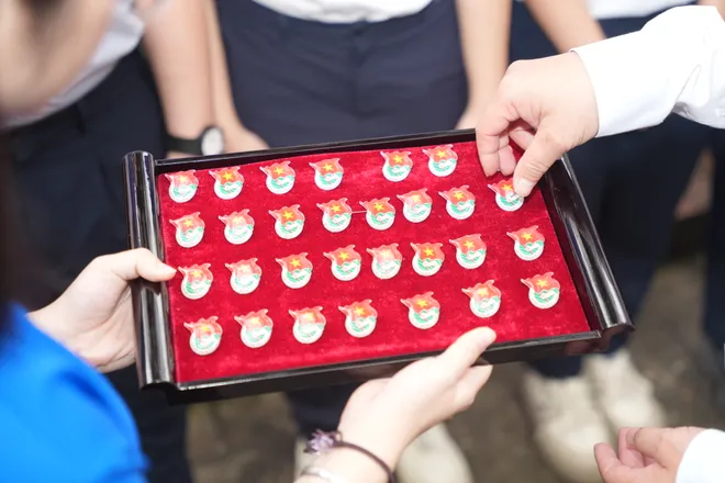 Thắp s&aacute;ng kh&aacute;t vọng tuổi trẻ b&ecirc;n Lăng B&aacute;c - Ảnh 28.