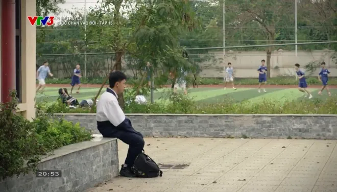 Bước ch&acirc;n v&agrave;o đời - Tập 15: Qu&acirc;n cố gắng h&ograve;a nhập với gia đ&igrave;nh Thương - Ảnh 20.