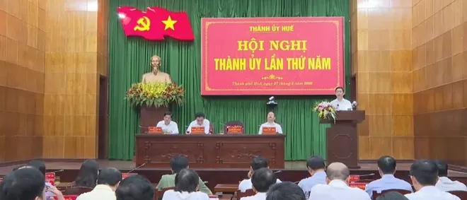 Hội nghị Thành ủy Huế lần thứ 5- Ảnh 3. Hội nghị Thành ủy Huế lần thứ 5- Ảnh 3.
