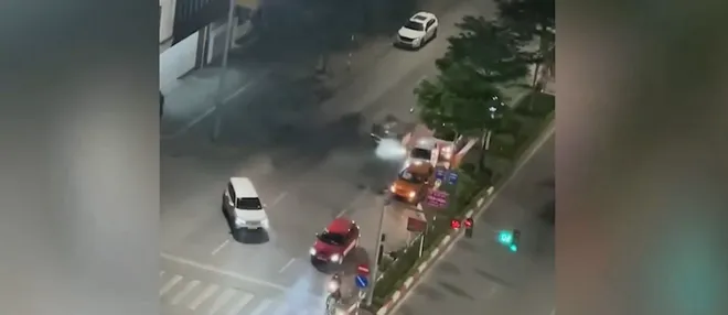 Tự tiện &ldquo;b&oacute;c phốt&rdquo; l&ecirc;n mạng x&atilde; hội: Ranh giới mong manh giữa phản &aacute;nh c&aacute;i xấu v&agrave; vi phạm ph&aacute;p luật- Ảnh 2.