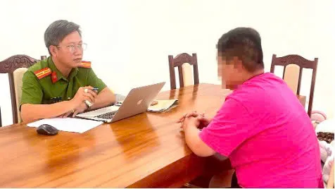 Đồng Nai khởi tố, bắt tạm giam 343 đối tượng trong đường d&acirc;y lừa đảo xuy&ecirc;n quốc gia - Ảnh 4.