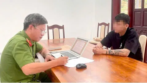 Đồng Nai khởi tố, bắt tạm giam 343 đối tượng trong đường d&acirc;y lừa đảo xuy&ecirc;n quốc gia - Ảnh 5.