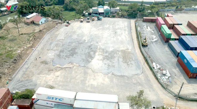 H&agrave;ng loạt b&atilde;i tập kết ở phường Long Hưng, tỉnh Đồng Nai thiếu ph&aacute;p l&yacute; - Ảnh 11.