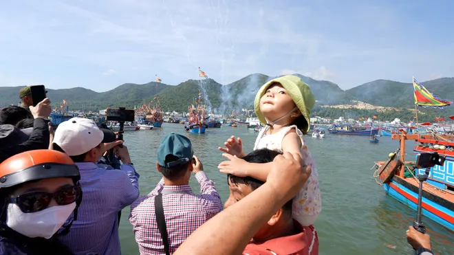 Lễ hội Cầu Ngư miền Trung: Mạch nguồn văn h&oacute;a v&agrave; kh&aacute;t vọng vươn khơi- Ảnh 11.