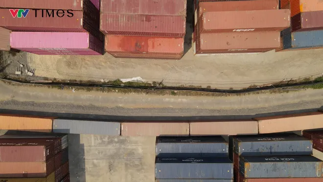 Sống cạnh bãi tập kết ở phường Long Hưng: Nỗi lo hiện hữu - Ảnh 11.