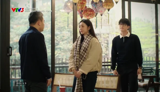 Bước ch&acirc;n v&agrave;o đời - Tập 18: Bố mẹ Qu&acirc;n li&ecirc;n tục g&acirc;y &aacute;p lực buộc Thương phải chia tay- Ảnh 2.