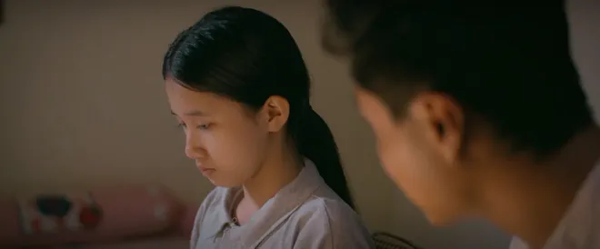 Đồng hồ đếm ngược - Tập 17: Vợ chồng bố đẻ đ&aacute;nh nhau, Th&agrave;nh bị đ&acirc;m v&agrave;o bụng - Ảnh 1.