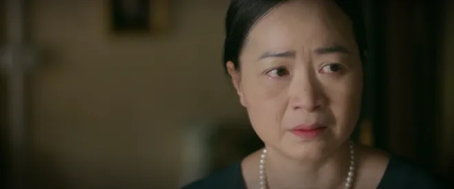 Diễn vi&ecirc;n Thanh Sơn v&agrave; NSƯT Linh Huệ lại khiến kh&aacute;n giả rơi nước mắt - Ảnh 1.