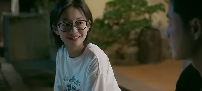 Đồng hồ đếm ngược - Tập 19: Linh Chi mạnh dạn nói chuyện tình cảm với Thành - Ảnh 1.