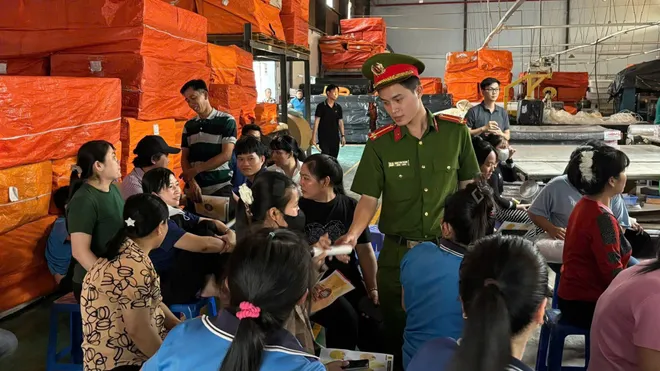 App vay tiền: Khi &ldquo;đ&ograve;i nợ&rdquo; trở th&agrave;nh tội phạm v&agrave; c&aacute;ch tho&aacute;t &ldquo;bẫy&rdquo;- Ảnh 2.