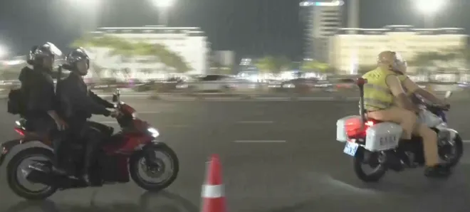 C&ocirc;ng an TP Đ&agrave; Nẵng quyết t&acirc;m lập lại trật tự đường phố- Ảnh 7.