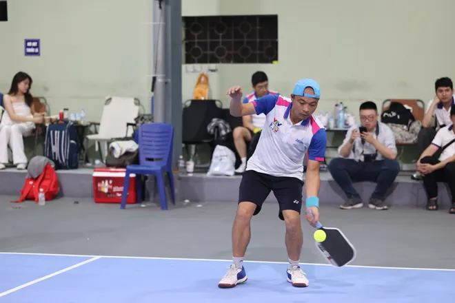 "Những người chạy sóng" VTV và phút giải lao vui vẻ cùng pickleball- Ảnh 5.