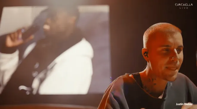 Justin Bieber bị chỉ trích vì màn trình diễn "lười biếng" tại Coachella- Ảnh 3. Justin Bieber bị chỉ trích vì màn trình diễn "lười biếng" tại Coachella- Ảnh 3.