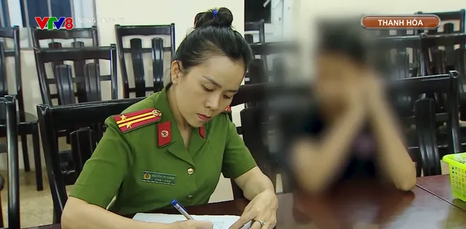 Nhức nhối sử dụng trẻ em đi b&aacute;n h&agrave;ng rong- Ảnh 13.