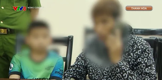 Nhức nhối sử dụng trẻ em đi b&aacute;n h&agrave;ng rong- Ảnh 5.