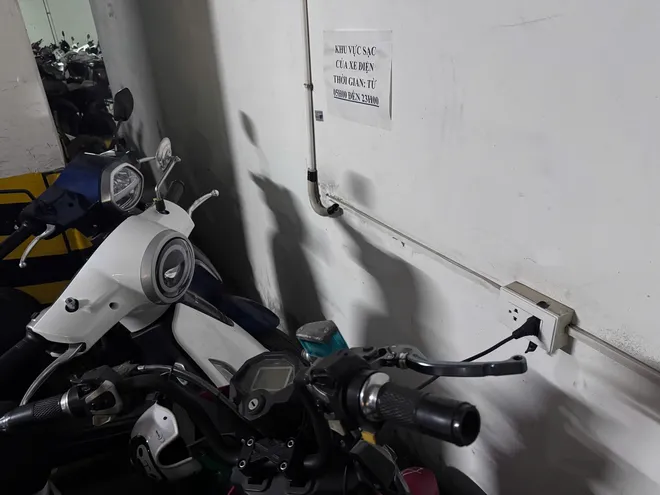 Xây dựng hành lang pháp lý an toàn trong hành trình hiện thực hóa lộ trình giao thông xanh - Ảnh 1.