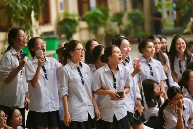 H&agrave; Nội: Hơn 1.200 học sinh THPT Trần Ph&uacute; được trang bị kỹ năng l&aacute;i xe an to&agrave;n - Ảnh 7.