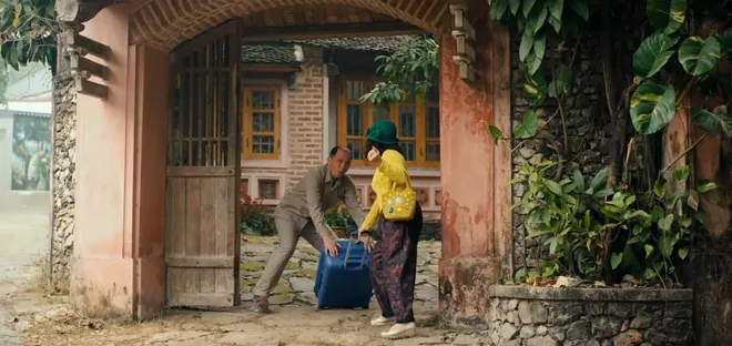 Ngược đường ngược nắng - Tập 10: B&agrave; Diện mất quyền tại xưởng, &ocirc;ng Trực bị mẹ mắng t&eacute; t&aacute;t  - Ảnh 11.