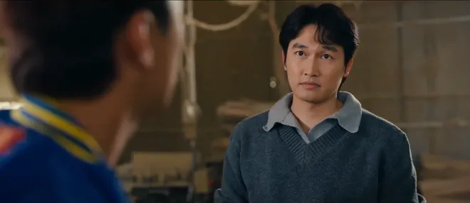 Ngược đường ngược nắng - Tập 11: Thắng lợi dụng Mai, V&acirc;n cảnh b&aacute;o em tr&aacute;nh xa Trung v&igrave; &acirc;n o&aacute;n gia đ&igrave;nh - Ảnh 11.