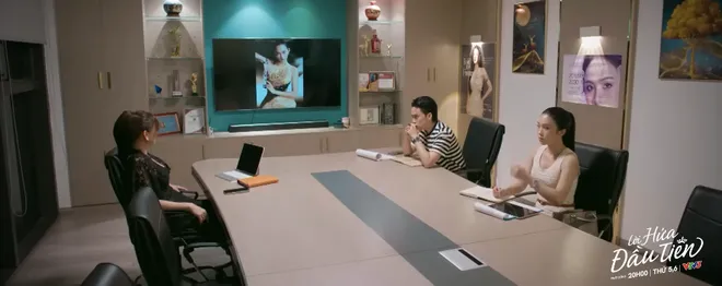 Lời hứa đầu ti&ecirc;n - Tập 1: Vừa đăng quang Hoa hậu, Vi Minh (Huyền Trang) đ&atilde; gặp l&ugrave;m x&ugrave;m- Ảnh 6.