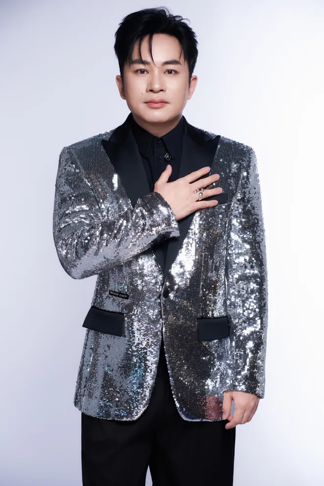 Chương tr&igrave;nh nghệ thuật ch&iacute;nh luận "Bản h&ugrave;ng ca tr&ecirc;n s&ocirc;ng": Tri &acirc;n những chiến c&ocirc;ng bất tử b&ecirc;n d&ograve;ng s&ocirc;ng Gianh  - Ảnh 7.