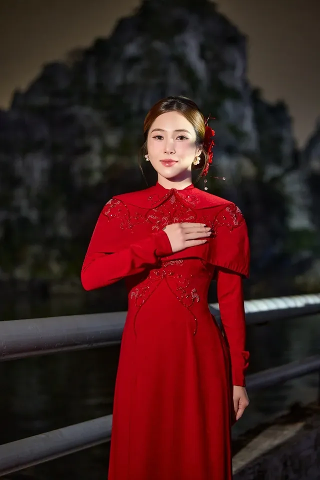 Chương tr&igrave;nh nghệ thuật ch&iacute;nh luận "Bản h&ugrave;ng ca tr&ecirc;n s&ocirc;ng": Tri &acirc;n những chiến c&ocirc;ng bất tử b&ecirc;n d&ograve;ng s&ocirc;ng Gianh  - Ảnh 9.