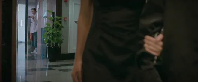 Lời hứa đầu ti&ecirc;n - Tập 2: T&igrave;nh cờ va phải đại thiếu gia, Vi Minh tận dụng ngay cơ hội - Ảnh 13.