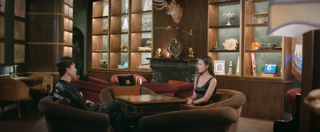 Lời hứa đầu ti&ecirc;n - Tập 2: T&igrave;nh cờ va phải đại thiếu gia, Vi Minh tận dụng ngay cơ hội - Ảnh 15.