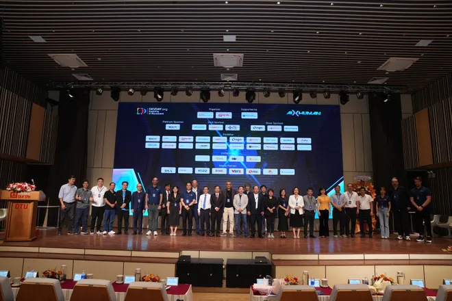 DevDay Đ&agrave; Nẵng 2026 - Nơi kết nối 4 nh&agrave;: Nh&agrave; nước, nh&agrave; trường, nh&agrave; doanh nghiệp - Ảnh 4.
