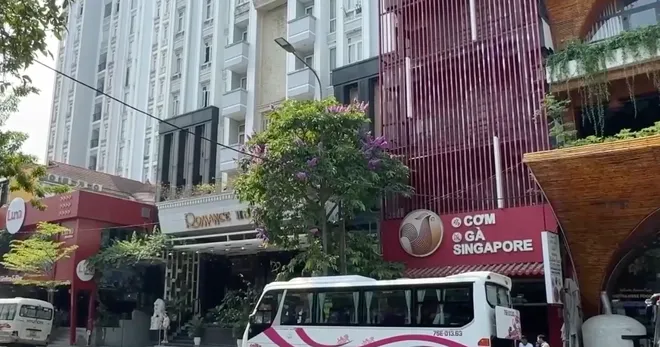 Cưỡng chế thi h&agrave;nh &aacute;n kh&aacute;ch sạn tại trung t&acirc;m Huế- Ảnh 3.